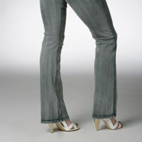 NEW Dereon Y2K , 00's Stretchy bootcut Fleur Stretchy Denim Jeans 9 / 10 - Picture 14 of 17